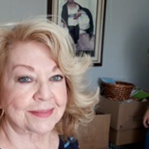 Meet your Posher, Marie